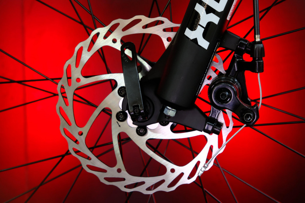 LORAK 2.0 8 sp Матовый Чёрный/Красный 19р (на рост 171-182)